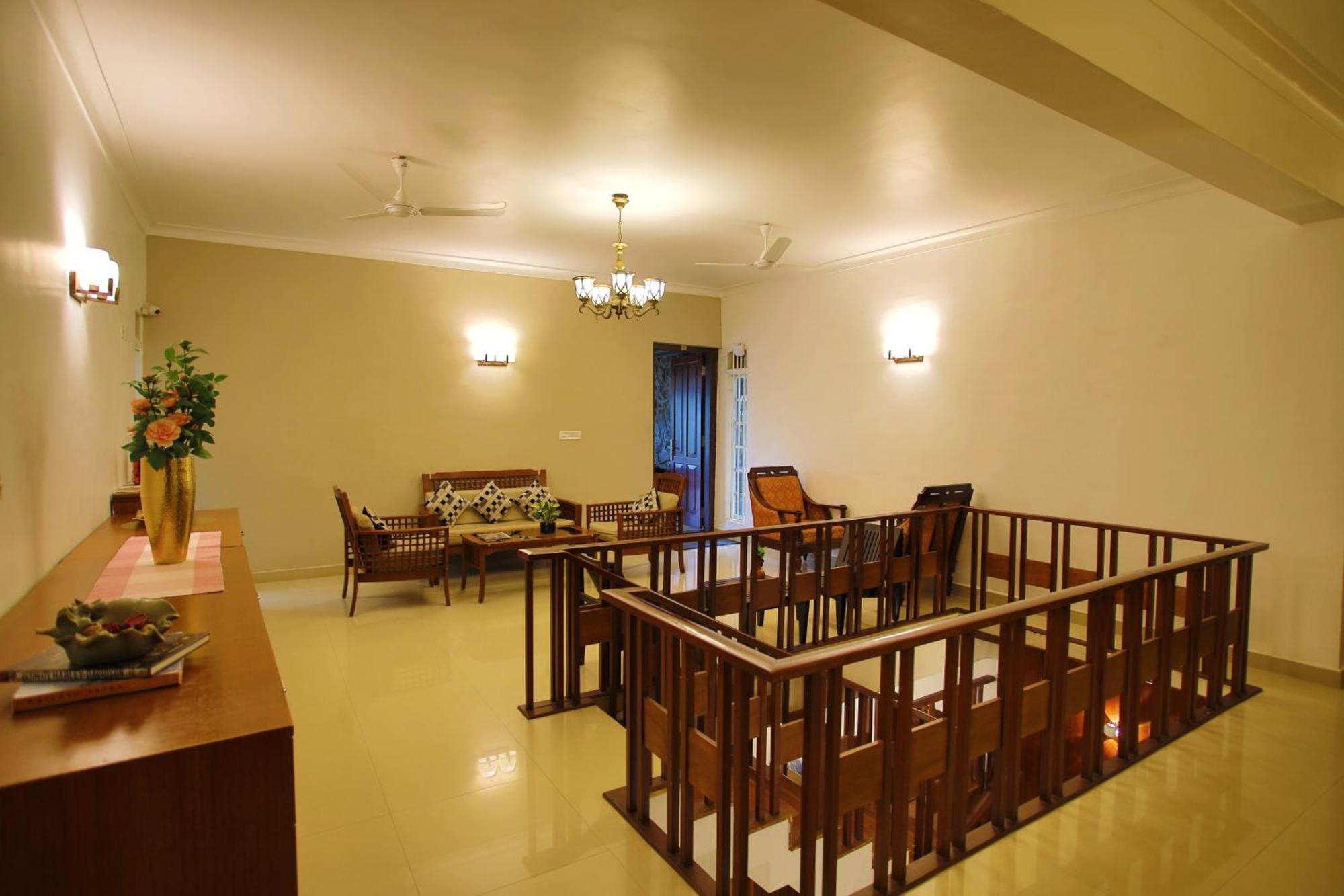Chithirapuram Palace มุนนาร์ ภายนอก รูปภาพ